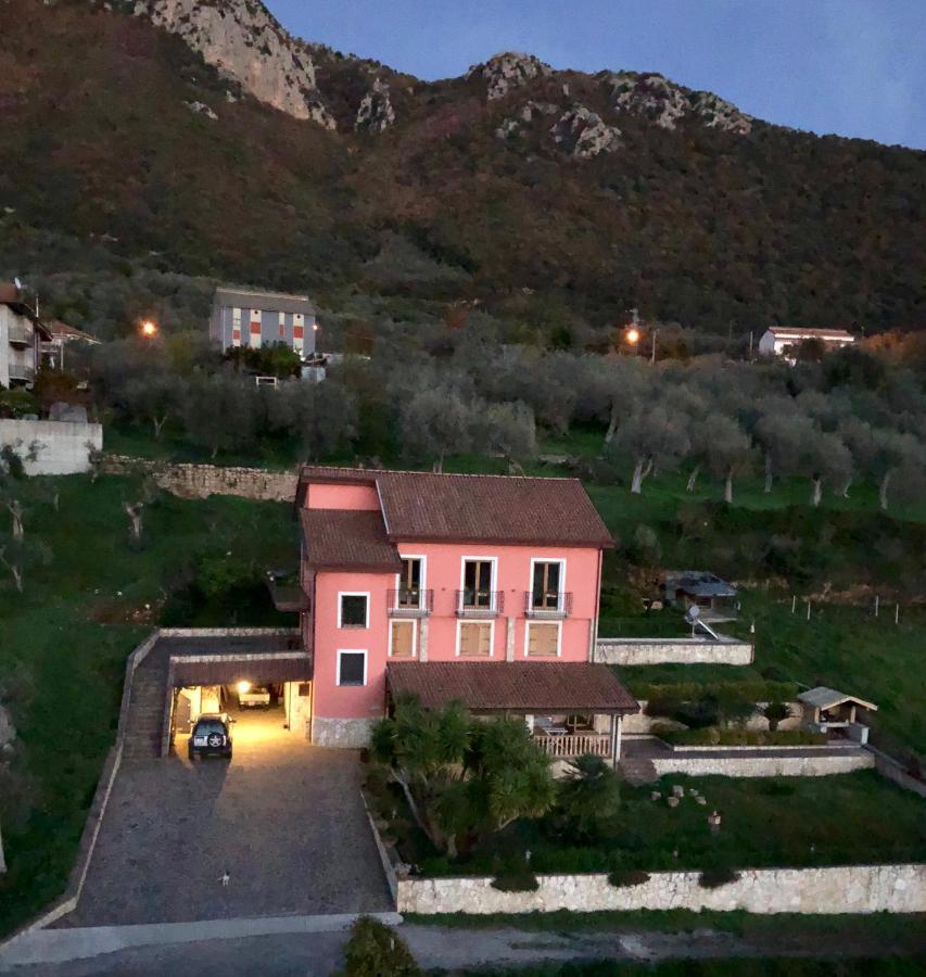 B&B La Casa Del Sole Controne Exteriör bild